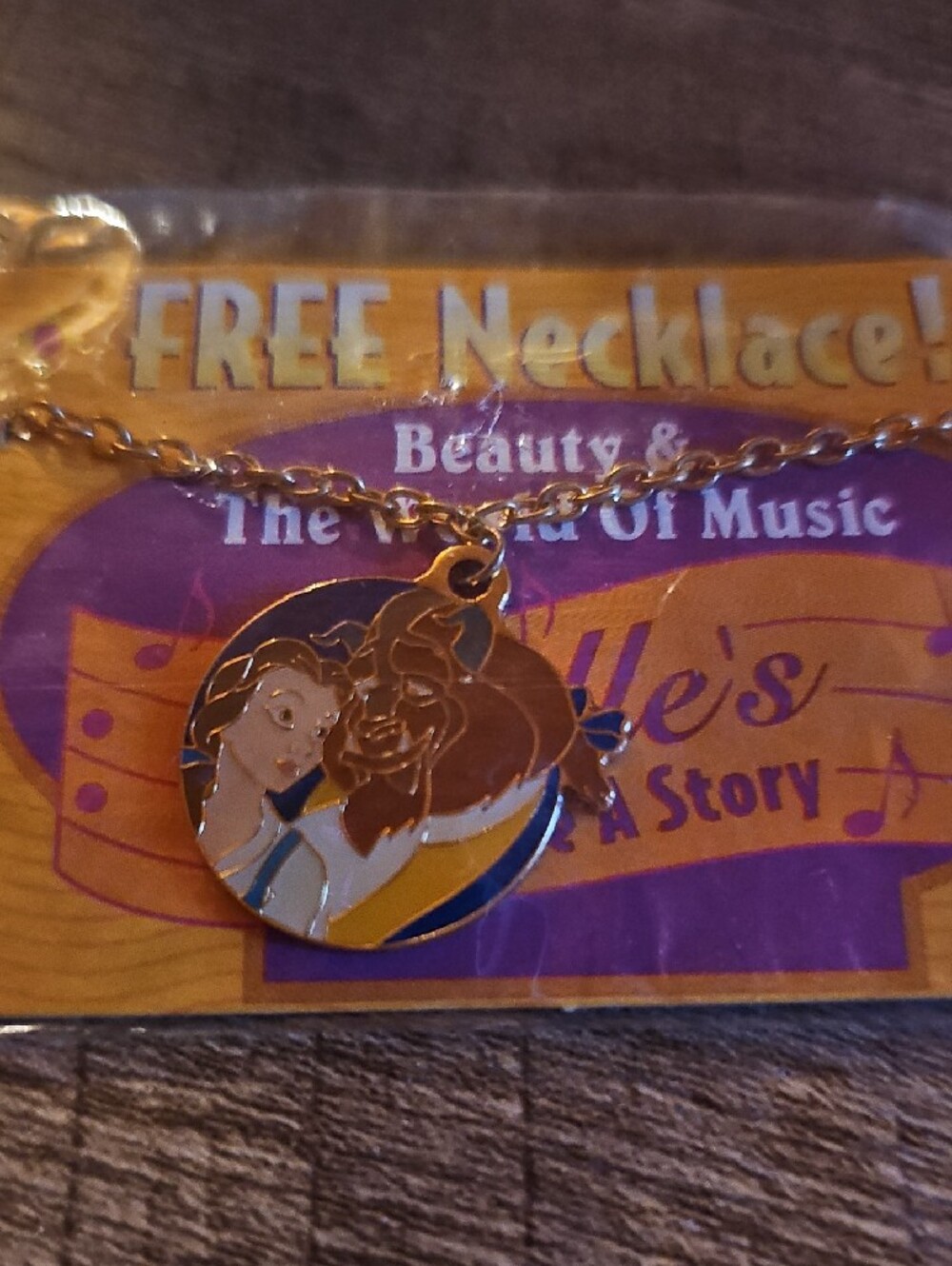 Beauty & The Beast 🌹🦁 Gold Tone Necklace